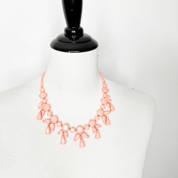J. Crew Neon Enamel Gem Necklace Neon Coral Light Gold Ox Plated Brass Pre-Owned - Picture 2 of 3